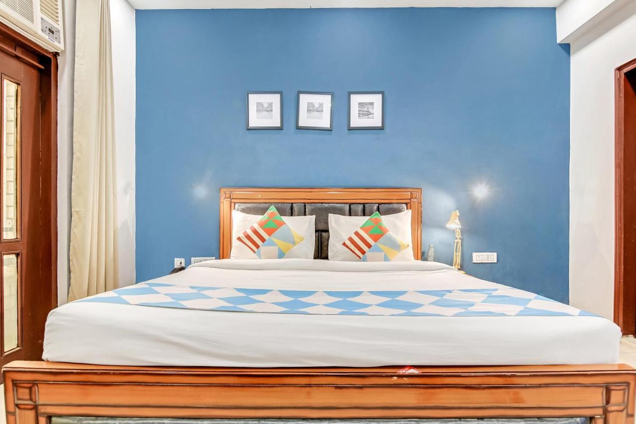Oyo Home 64106 Comfortable Stay Nuova Delhi Esterno foto