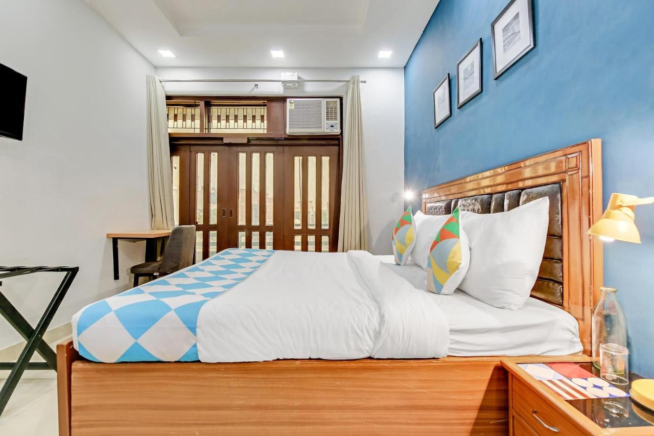 Oyo Home 64106 Comfortable Stay Nuova Delhi Esterno foto